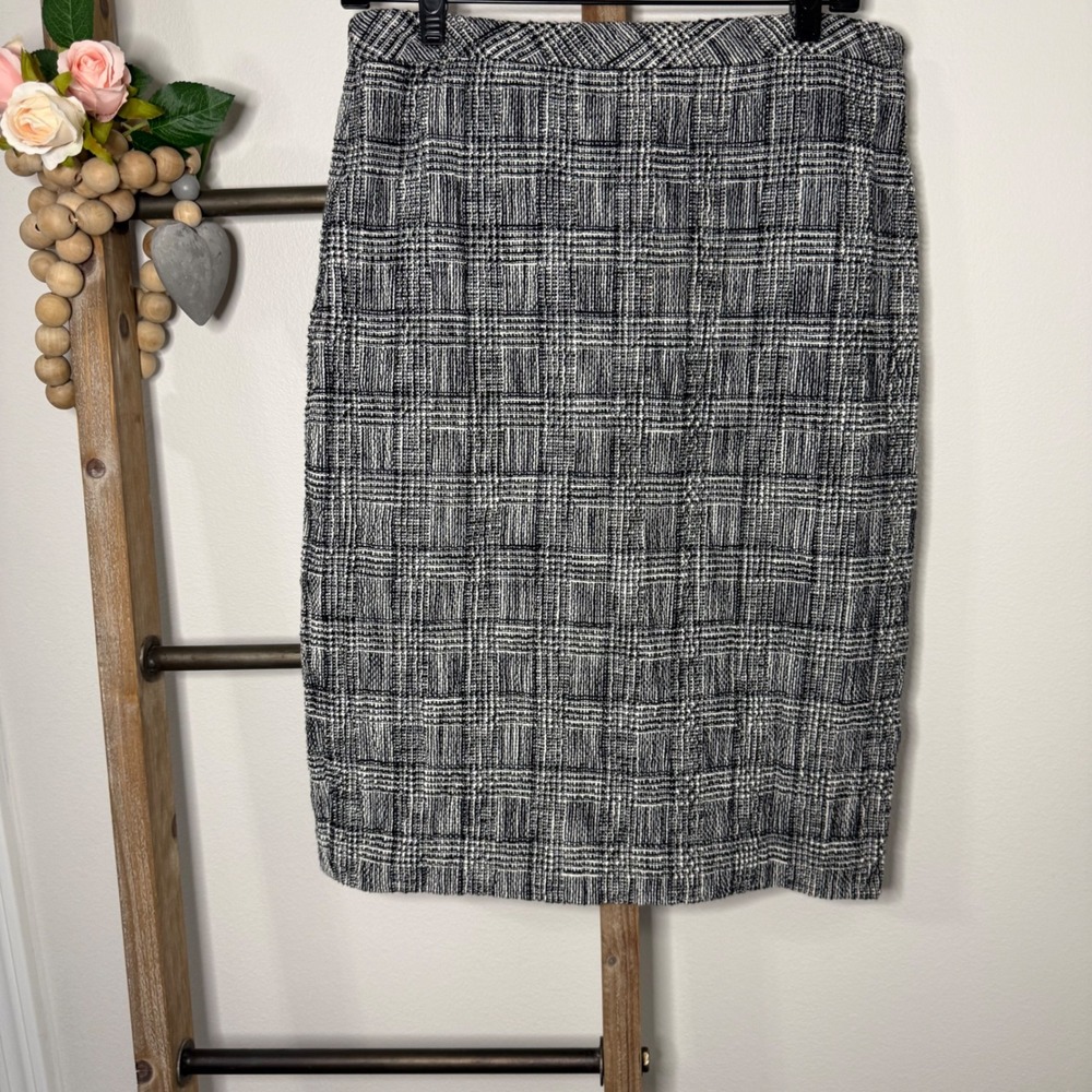 Banana Republic Plaid Pencil Skirt Black White Business Casual Women's Size 10 - Picture 2 of 8